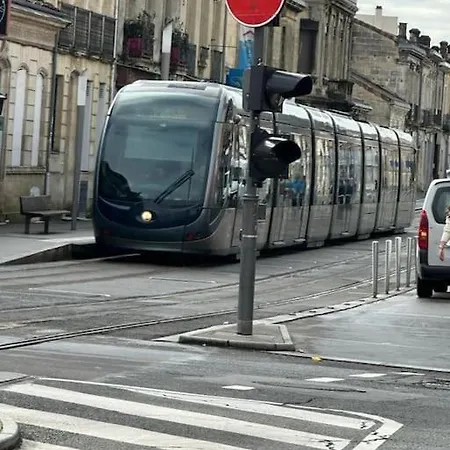 Cosy Moderne Chaleureux Equipe Proche Tram Apartmán Talence