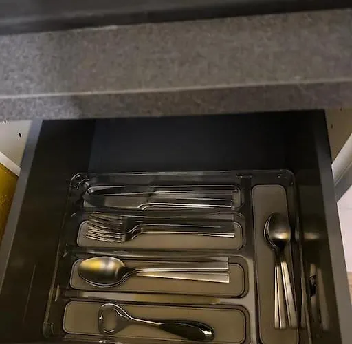 Cosy Moderne Chaleureux Equipe Proche Tram Lejlighed