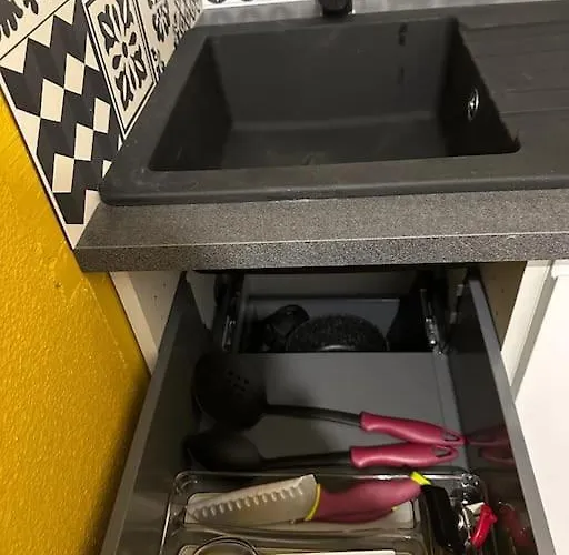 Cosy Moderne Chaleureux Equipe Proche Tram Lejlighed